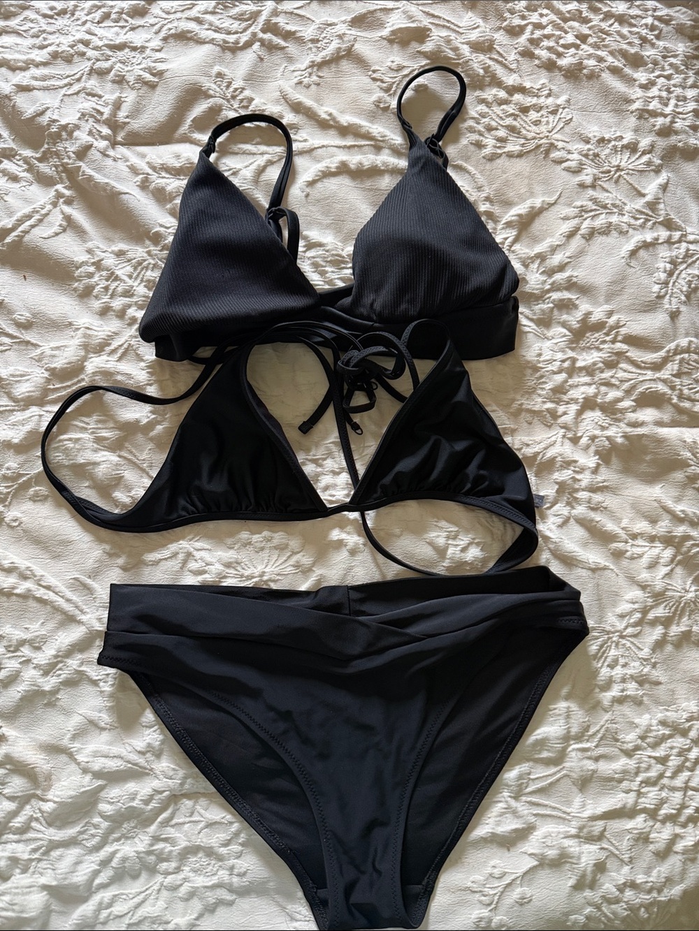 Aerie Black Women’s Triangle Bikini Set - Classic Swim Separates